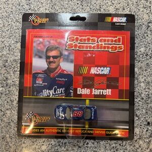 1999-WINNER'S CIRCLE-1/64 DIECAST-DALE JARRETT-STATS AND STANDINGS